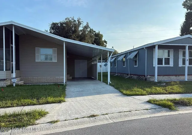 3rd image of 36435 Bonney Dr, Zephyrhills, FL 33541 | MLS# 1085629