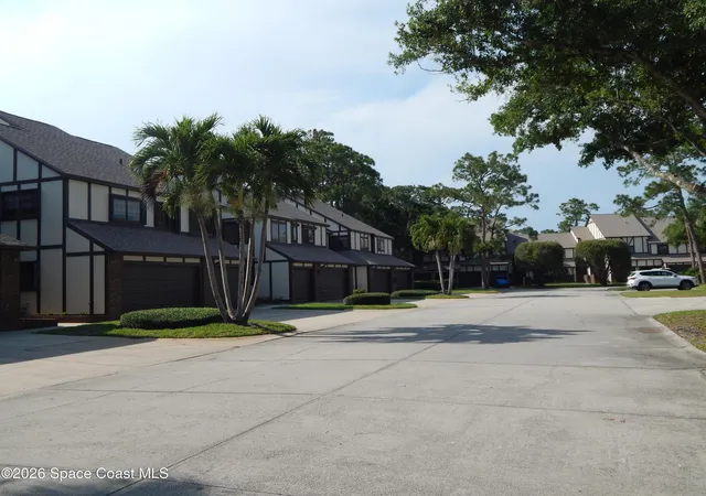 2nd image of 865 Greenwood Manor Cir #5-F, West Melbourne, FL 32904 | MLS# 1085719