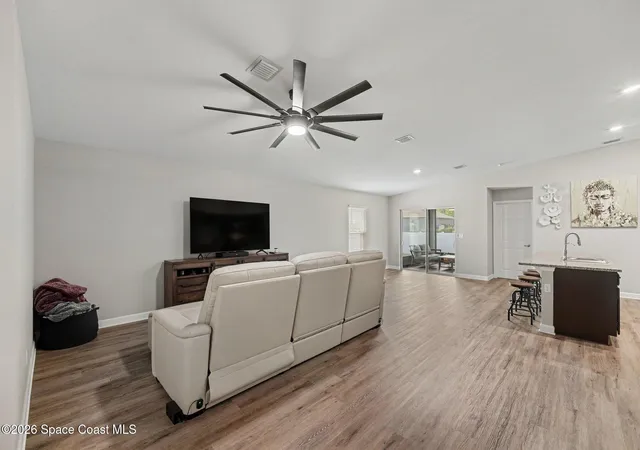 4th image of 1118 Terry Rd Se, Palm Bay, FL 32909 | MLS# 1085756