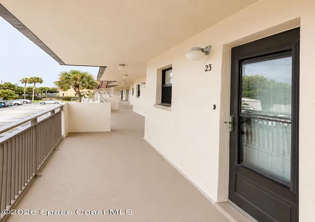 Listing Photo 4 - Condo for sale in building located at 180 Paradise Blvd, Indialantic, FL 32903 - Unit #18023