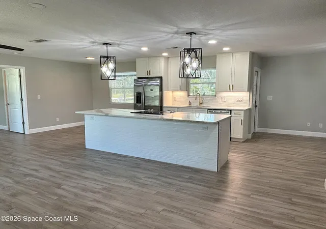 Photo 4 of Single family home for sale at 510 Barber St Se, Palm Bay, FL 32909 | MLS# 1085754 | Listing updated on 2026-08-23