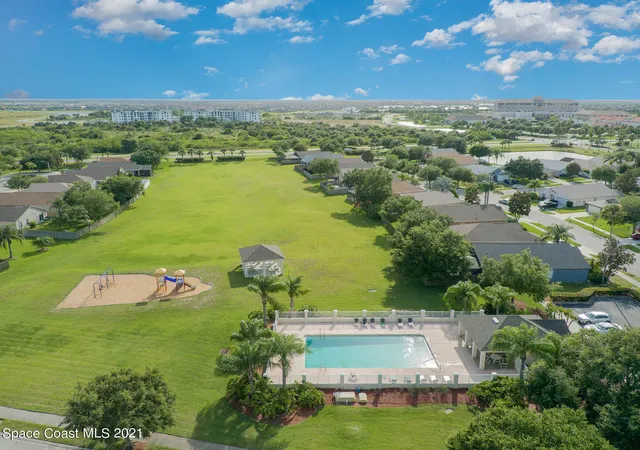 20th image of 470 Wickham Lakes Dr, Melbourne, FL 32940 | MLS# 1085782
