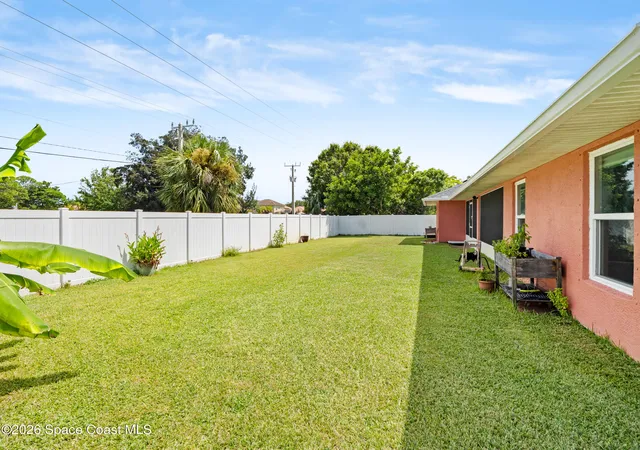 Photo 4 of Single family home for sale at 6350 Park Chester Ter, Vero Beach, FL 32967 | MLS# 1085790 | Listing updated on 2026-09-30