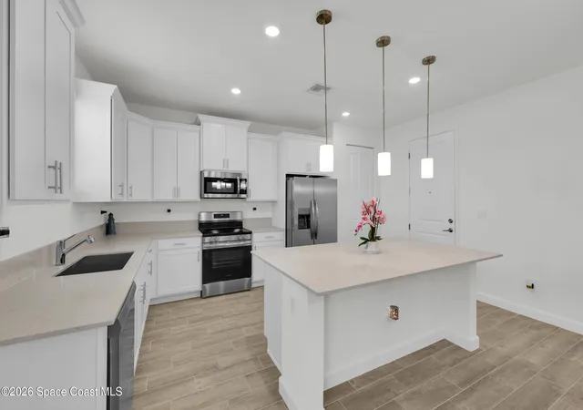 Photo 4 of Single family home for sale at 3450 Cedar Grove Dr, Fort Pierce, FL 34946 | MLS# 1085794 | Listing updated on 2026-10-09