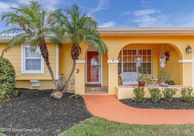 Photo 2 of Single family home for sale at 889 Vance Cir Ne, Palm Bay, FL 32905 | MLS# 1085809 | Listing updated on 2026-09-18