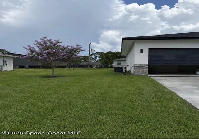 Photo 2 of Single family home for sale at 1681 Welland St Se, Palm Bay, FL 32909 | MLS# 1085865 | Listing updated on 2026-09-10