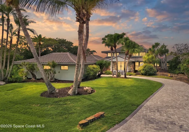 Photo 1 of Single family home for sale at 722 Loggerhead Island Dr, Satellite Beach, FL 32937 | MLS# 1086130 | Listing updated on 2026-09-10