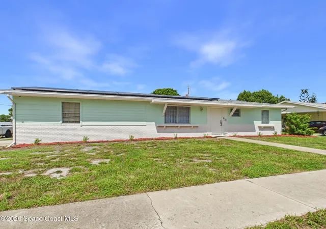 Photo 2 of Single family home for sale at 944 Lance St, Sebastian, FL 32958 | MLS# 1085897 | Listing updated on 2026-08-26