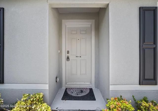 Photo 3 of Sale Pending at 853 Redrock St Se, Palm Bay, FL 32909 | MLS# 1086039 | Listing updated on 2026-09-01