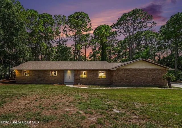 Photo 1 of Single family home for sale at 8001 Pine Needle Ln, West Melbourne, FL 32904 | MLS# 1086208 | Listing updated on 2026-09-01