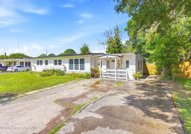 Photo 3 of Single family home for sale at 1009 Greenwood Wy, Cocoa, FL 32922 | MLS# 1086037 | Listing updated on 2026-08-27