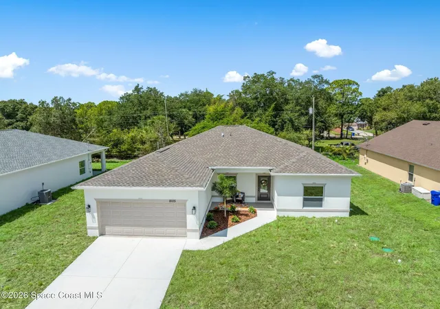 Photo 1 of Single family home for sale at 8125 104th Avenue, Vero Beach, FL 32967 | MLS# 1086326 | Listing updated on 2026-09-08