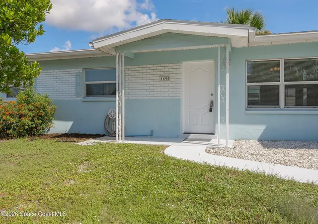 Photo 3 of Sale Pending at 1690 Muldrew Ave, Melbourne, FL 32935 | MLS# 1086135 | Listing updated on 2026-09-09