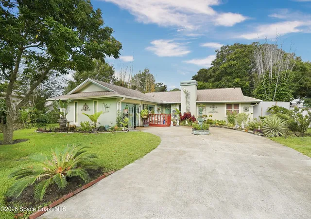 Photo 1 of Single family home for sale at 517 Linda Ln, Melbourne, FL 32935 | MLS# 1086167 | Listing updated on 2026-09-16