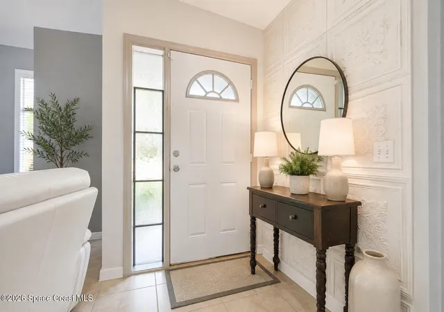 Photo 4 of Single family home for sale at 517 Linda Ln, Melbourne, FL 32935 | MLS# 1086167 | Listing updated on 2026-09-16