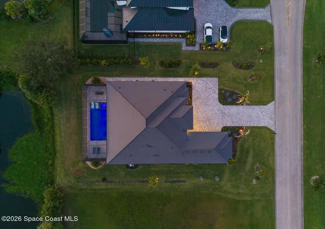 Photo 3 of Single family home for sale at 1023 W Polo Grounds Dr, Vero Beach, FL 32966 | MLS# 1086207 | Listing updated on 2026-08-29