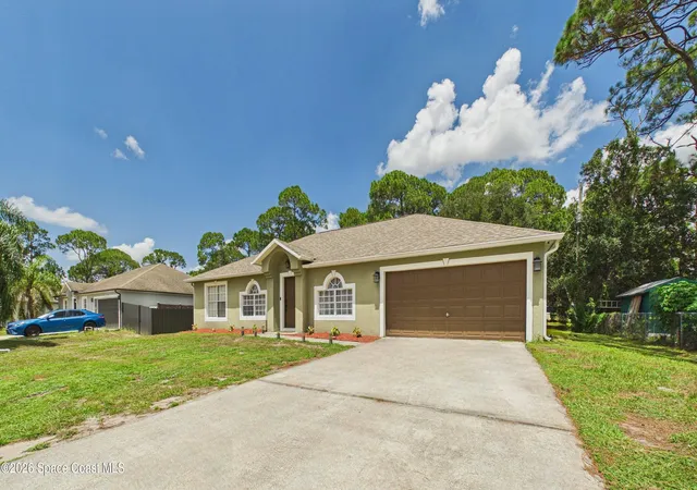 Photo 3 of Single family home for sale at 583 Edison St Se, Palm Bay, FL 32909 | MLS# 1086272 | Listing updated on 2026-09-13