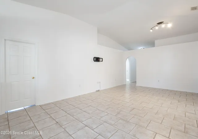 Photo 4 of Single family home for sale at 350 Tortuga Wy, West Melbourne, FL 32904 | MLS# 1086288 | Listing updated on 2026-09-01