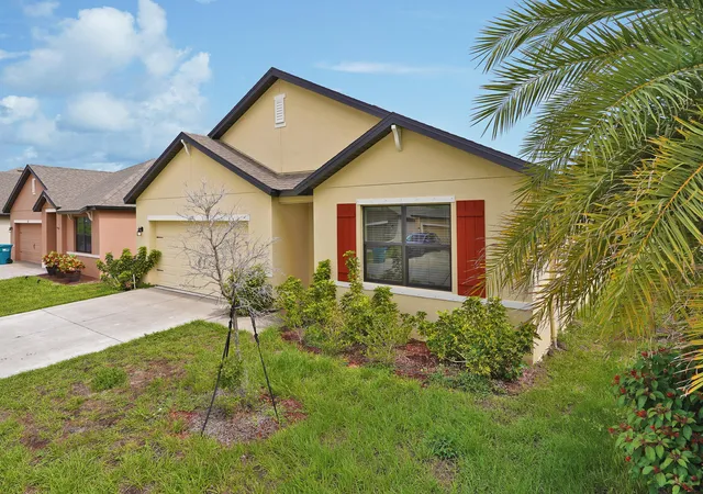 Photo 2 of Single family home for sale at 372 Catfish Pl, Cocoa, FL 32927 | MLS# 1086338 | Listing updated on 2026-09-01
