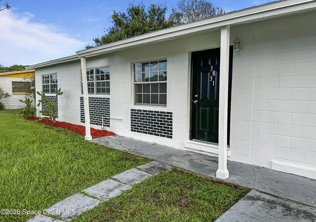 Photo 3 of Single family home for sale at 3831 Ellis Dr, Cocoa, FL 32926 | MLS# 1086387 | Listing updated on 2026-09-01