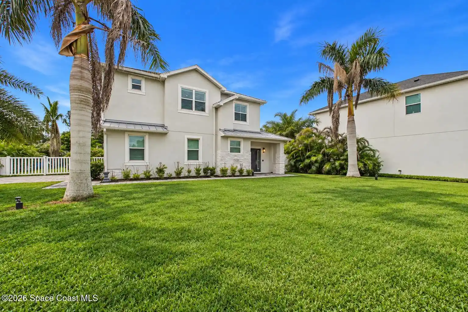Photo 1 of Single family home for sale at 2094 Hyde Pkwy, Melbourne, FL 32901 | MLS# 1087157 | Listing updated on 2026-10-27