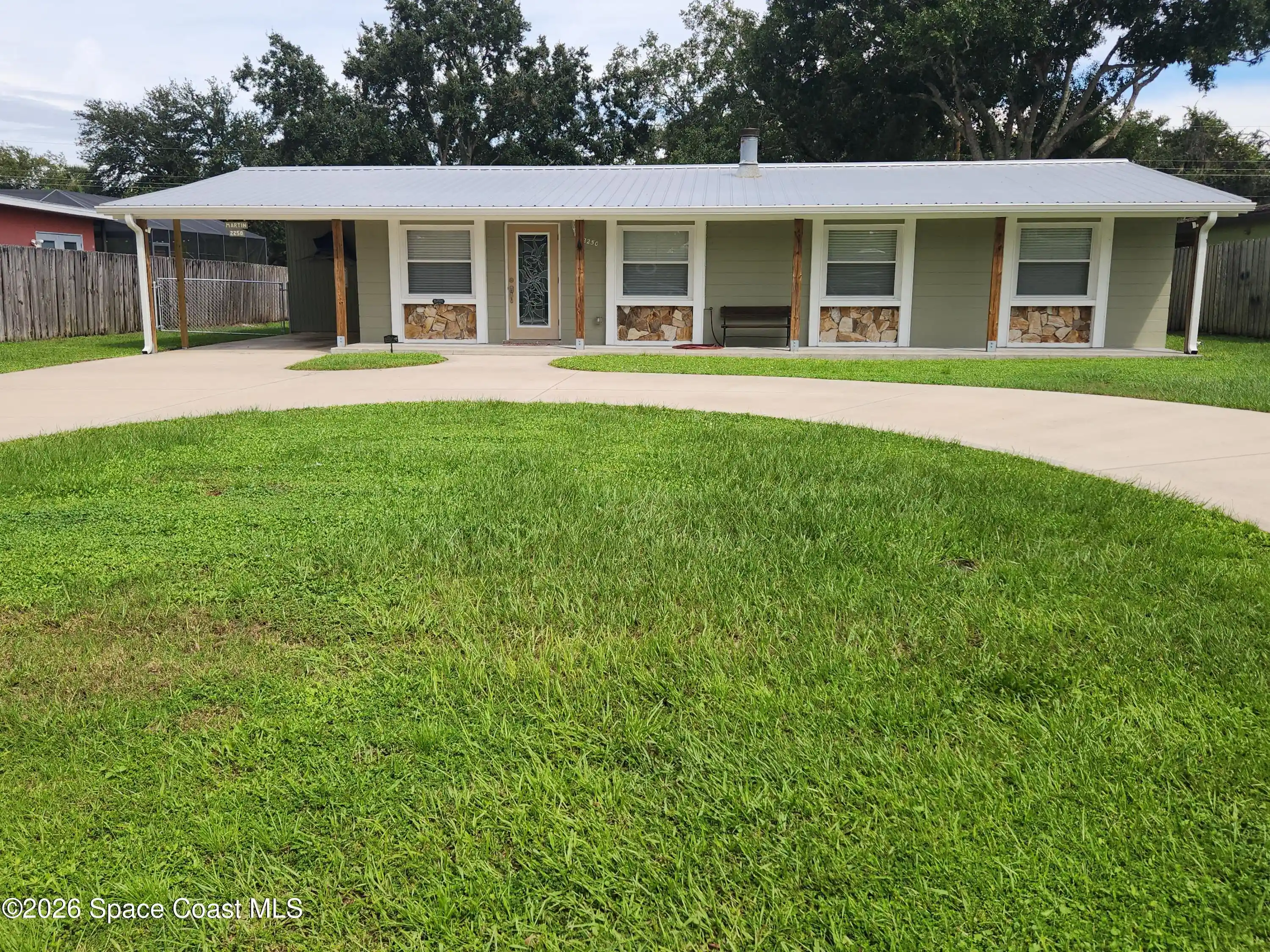 Photo 1 of Single family home for sale at 2250 Floridiane Dr, Melbourne, FL 32935 | MLS# 1089747 | Listing updated on 2026-10-12