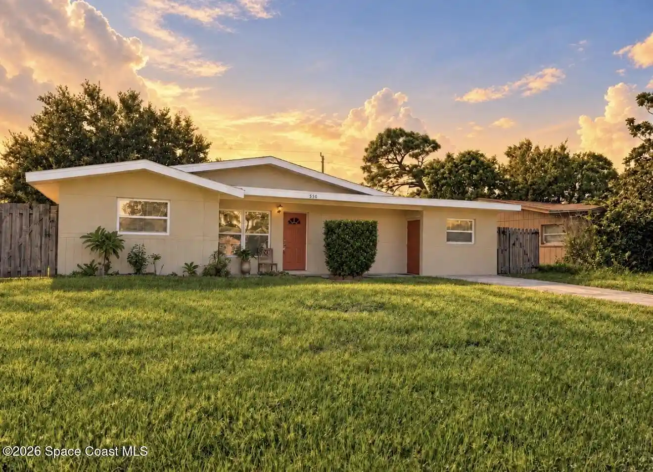 Photo 1 of Single family home for sale at 550 Comanche Ave, Melbourne, FL 32935 | MLS# 1088600 | Listing updated on 2026-10-29