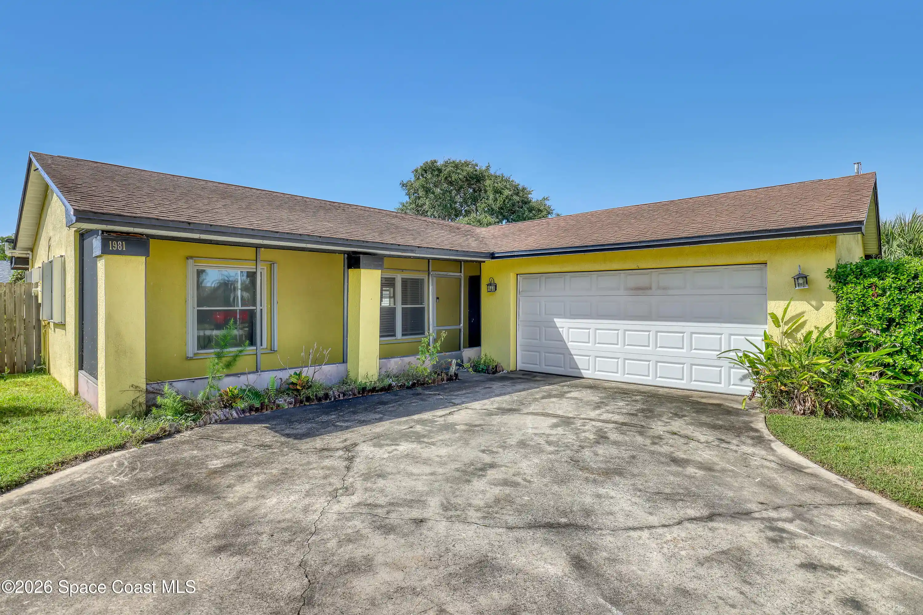 Photo 1 of Single family home for sale at 1981 Tallpalm Rd, Melbourne, FL 32935 | MLS# 1088961 | Listing updated on 2026-10-16