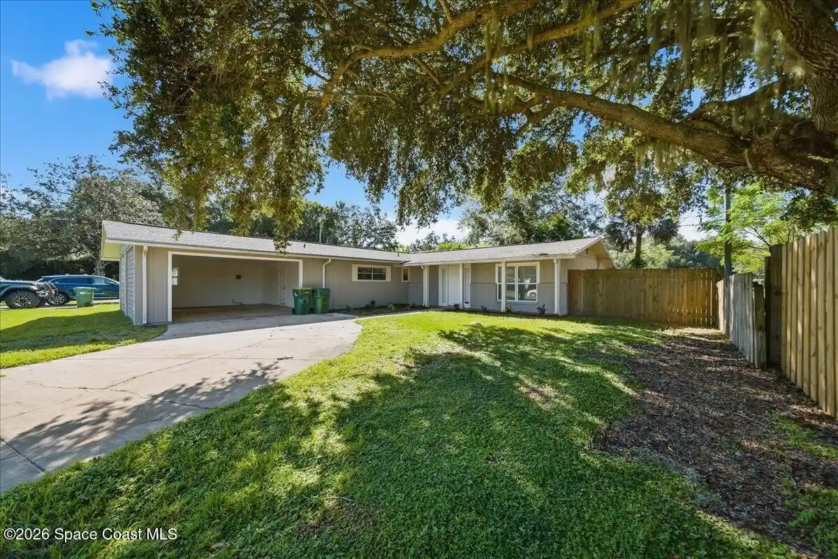 Single family home for sale at 3613 Sunny Dr, Mims, FL 32754 | MLS# 1088989