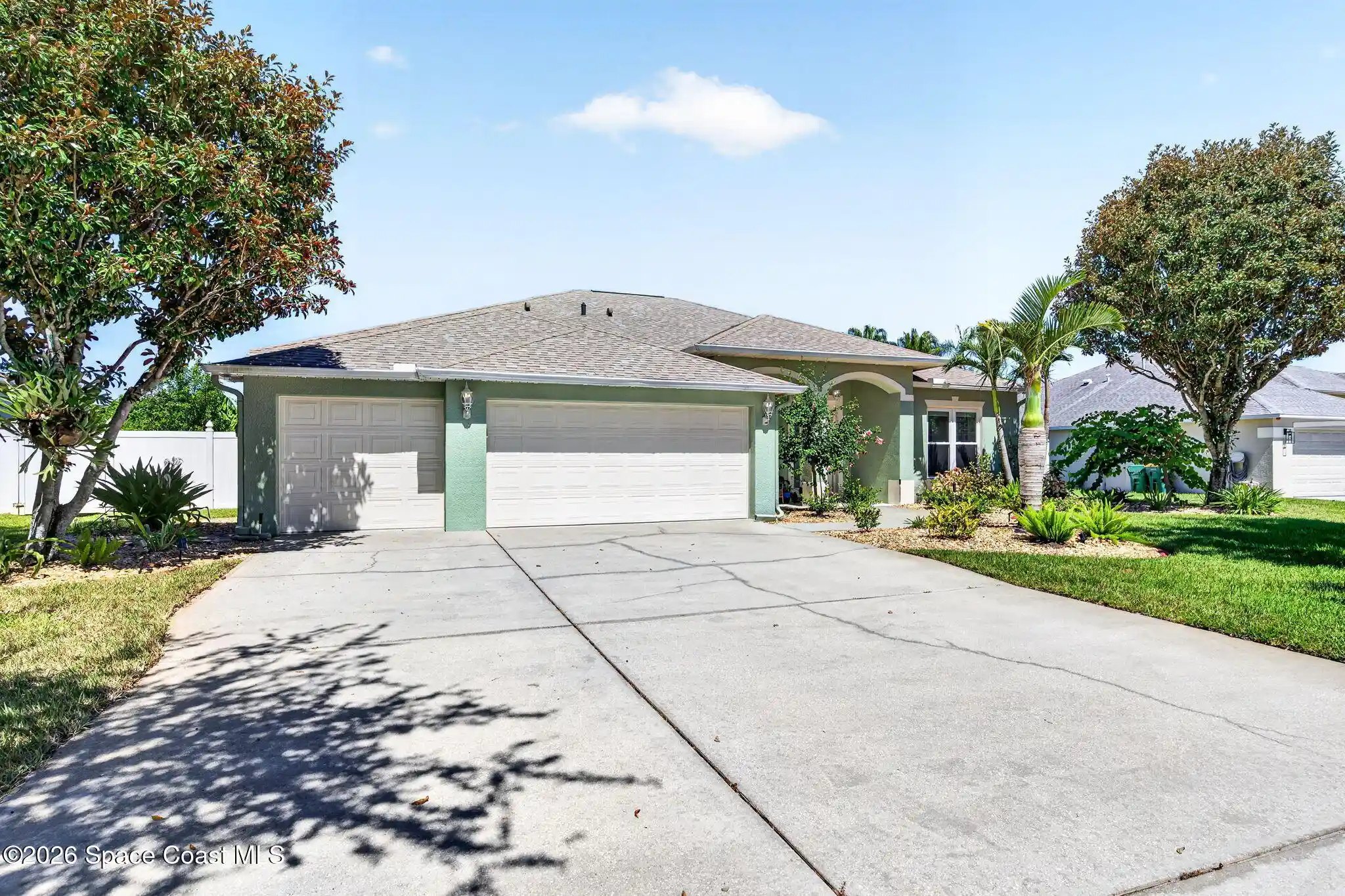 Photo 1 of Single family home for sale at 3028 Pineda Xing Dr, Melbourne, FL 32940 | MLS# 1090064 | Listing updated on 2026-10-19