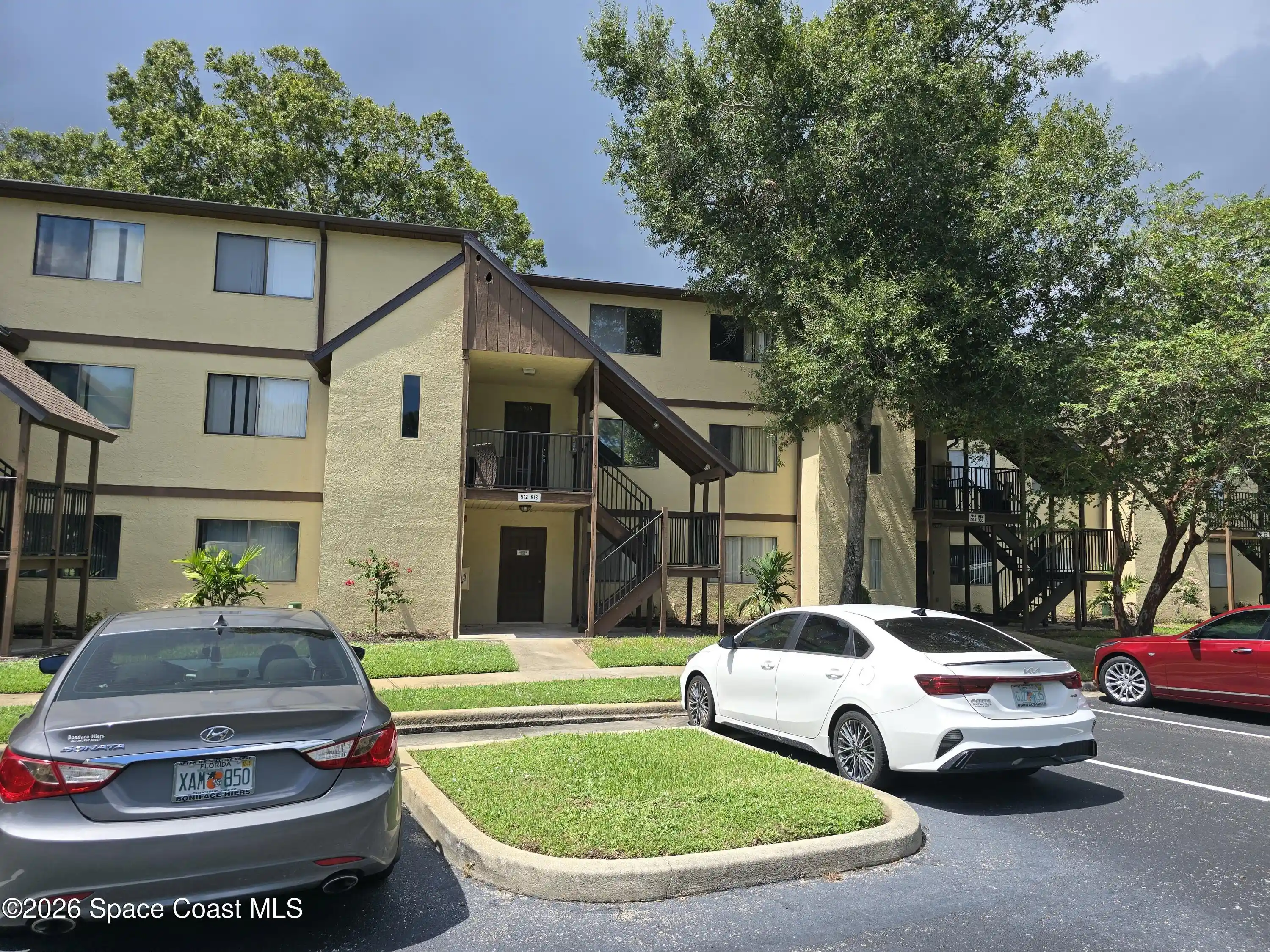 Photo 1 of Sale Pending at 7804 Maplewood Dr #913, Melbourne, FL 32904 | MLS# 1089204 | Listing updated on 2026-10-05