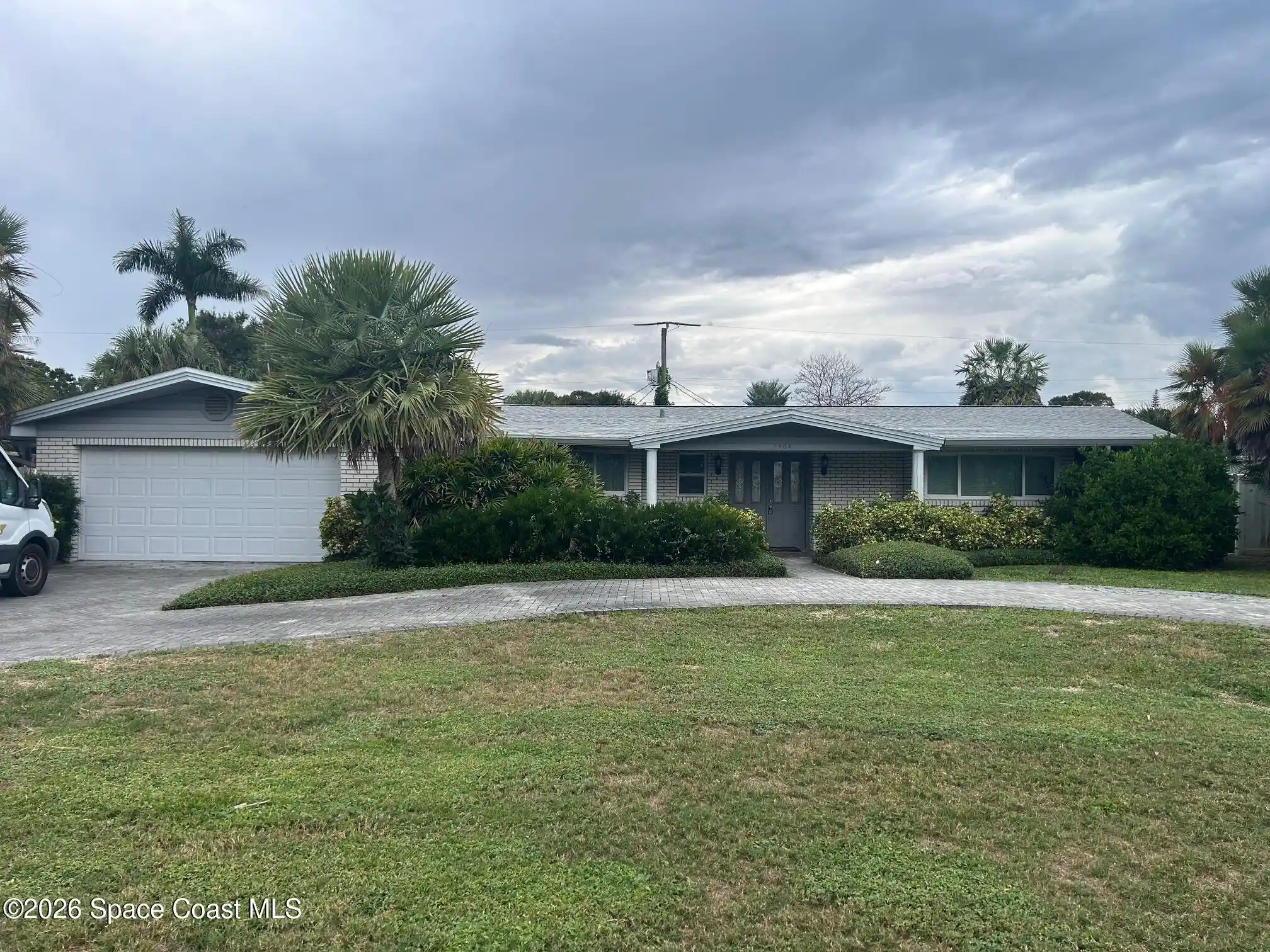 Photo 1 of Single family home for sale at 2404 Scenic Dr, Melbourne, FL 32901 | MLS# 1089286 | Listing updated on 2026-10-06