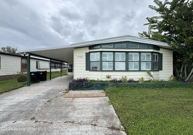 Manufactured home for sale at 1954 Coco Plum St NE, Palm Bay, FL 32905 | MLS# 1089756