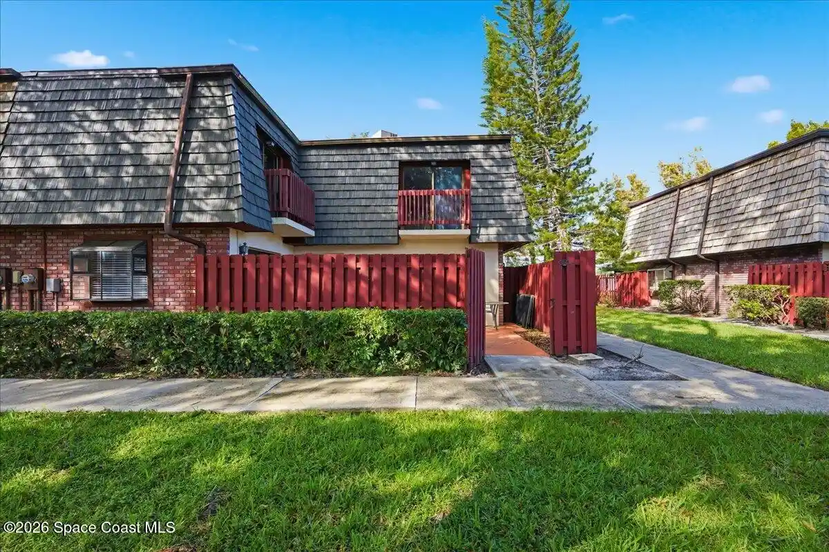 Photo 1 of Townhouse for sale at 46 Piney Branch Way #A, Melbourne, FL 32904 | MLS# 1090115 | Listing updated on 2026-10-21