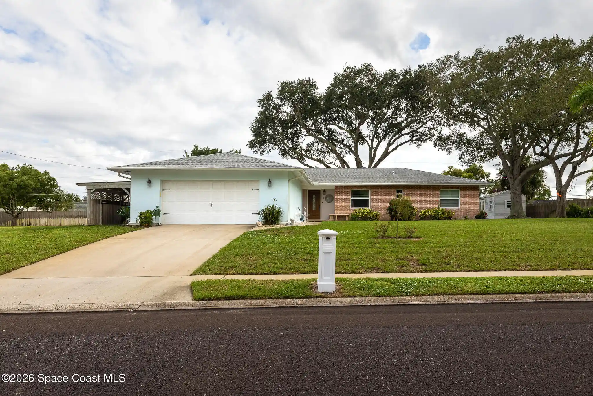 Photo 1 of Single family home for sale at 309 Barton Ave, Melbourne, FL 32901 | MLS# 1090274 | Listing updated on 2026-10-22