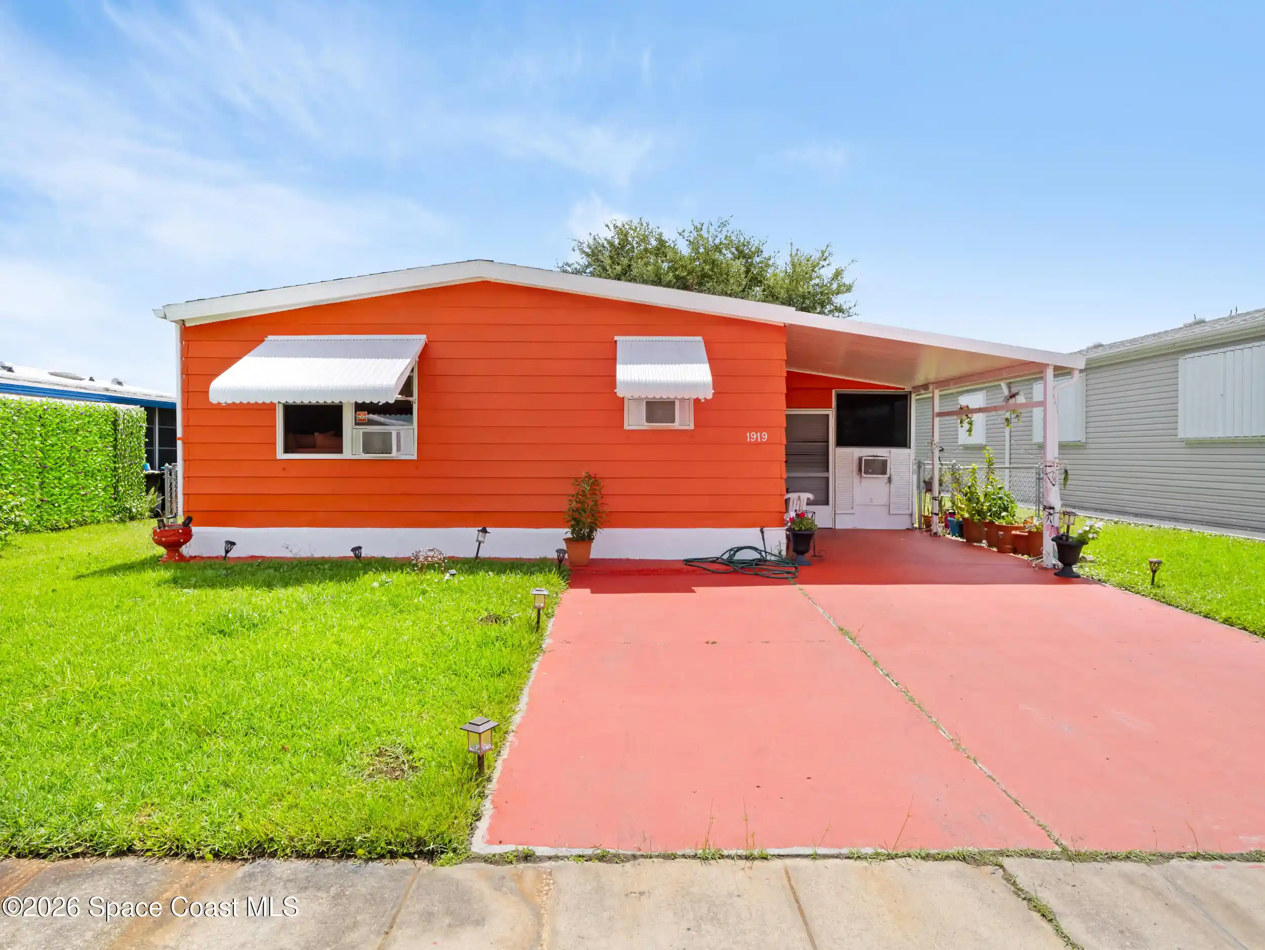 Photo 1 of Manufactured home for sale at 1919 Live Oak St Ne, Palm Bay, FL 32905 | MLS# 1090258 | Listing updated on 2026-10-30