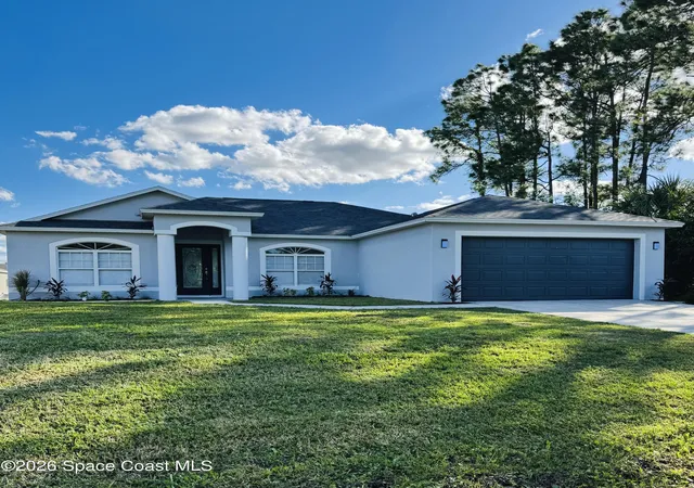 Single family home for sale at 540 Gallagher St SW, Palm Bay, FL 32908 | MLS# 1090784