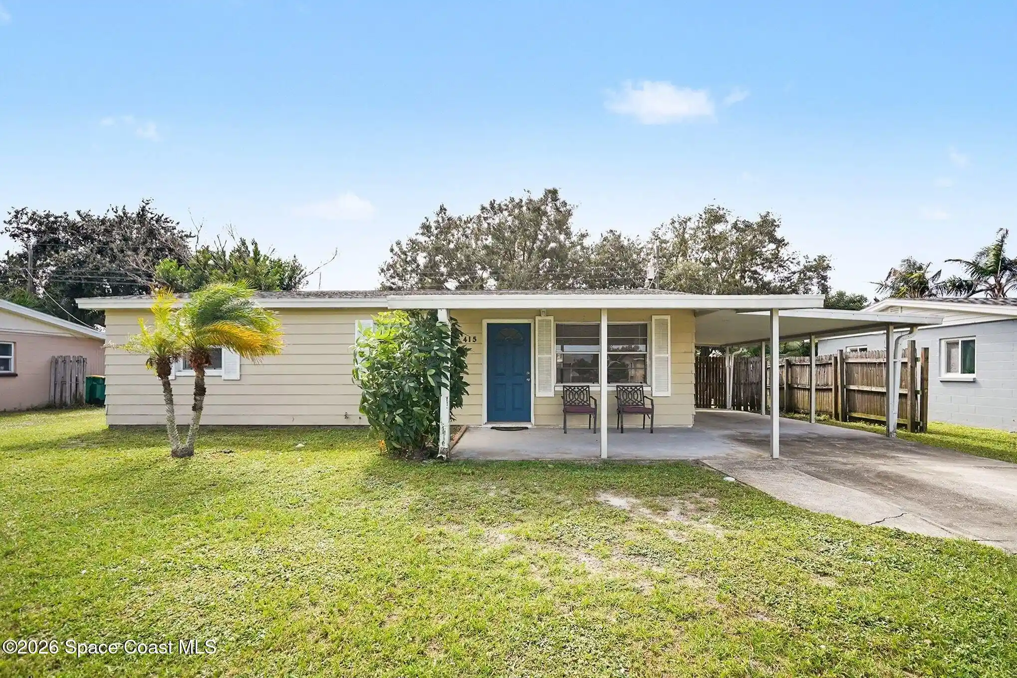 Single family home for sale at 415 Crown Blvd, Melbourne, FL 32901 | MLS# 1090788