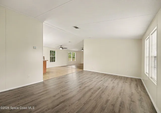 Photo 4 of Manufactured home for sale at 3120 Kinsley Rd, Mims, FL 32754 | MLS# 1090936 | Listing updated on 2026-10-30
