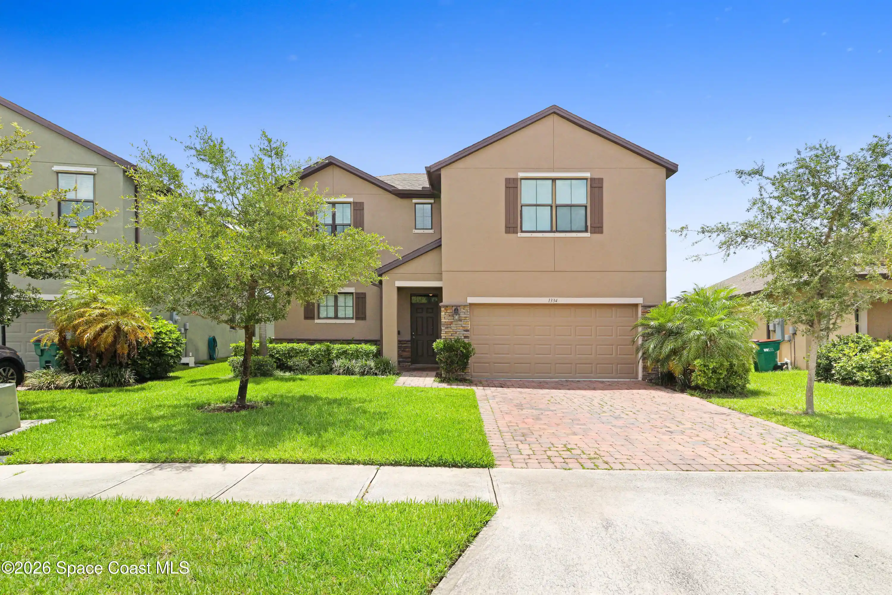 Single family home for sale at 1334 Musgrass Cir, Melbourne, FL 32904 | MLS# 1091265