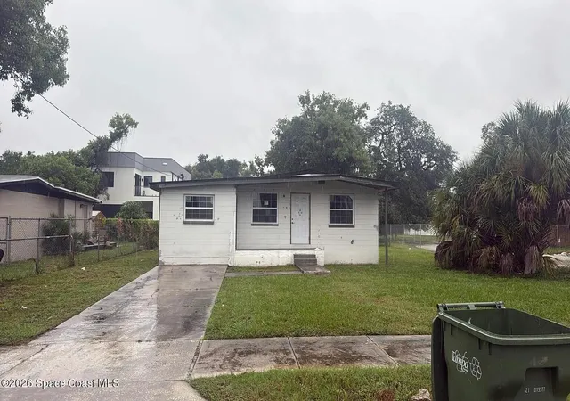 Single family home for sale at 111 W Keyes Ave, Tampa, FL 33602 | MLS# 1091156