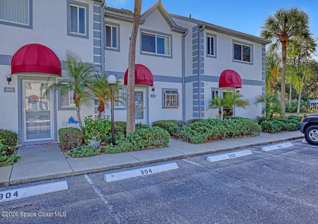 Condo for sale at 302 Seaport Blvd #T83, Cape Canaveral, FL 32920 | MLS# 1091175