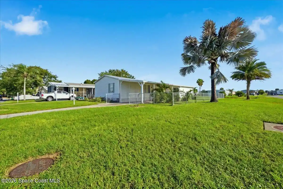Manufactured home for sale at 1145 Wren Cir, Sebastian, FL 32976 | MLS# 1091301