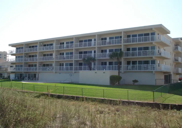 Condominium at 10 N 11Th Ave #405, Jacksonville Beach, FL 32250 | MLS# 504881 |  | Sold on 2010-01-14