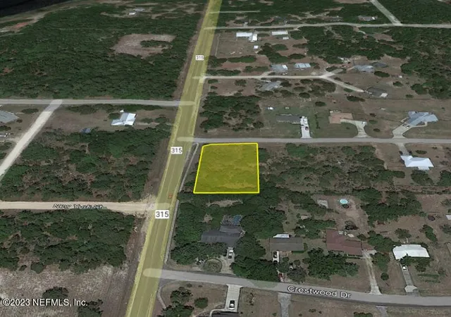 Photo 1 of Sale Pending at 101 Westwood Dr, Interlachen, FL 32148 | MLS# 1232023 | Listing updated on 2025-02-24
