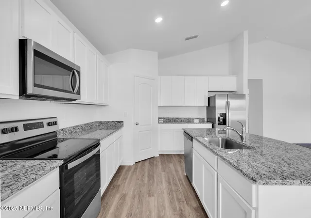 5th image of 3235 Mission Oak Pl, Green Cove Springs, FL 32043 | MLS# 2014448