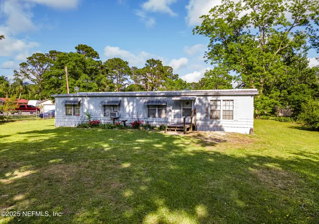 Photo 2 of Sale Pending at 14111 Grover Rd, Jacksonville, FL 32226 | MLS# 2085190 | Listing updated on 2025-11-12
