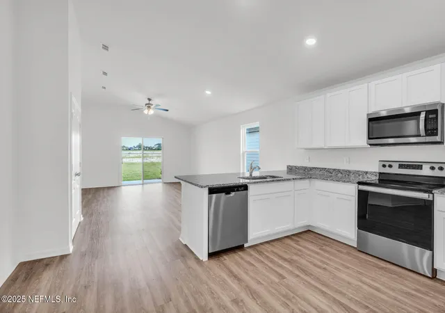4th image of 12434 Big Juniper Dr, Jacksonville, FL 32219 | MLS# 2026412