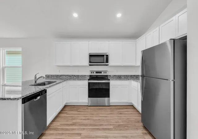 5th image of 12434 Big Juniper Dr, Jacksonville, FL 32219 | MLS# 2026412