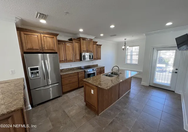 Listing Photo 5 - Condo for sale in building located at 905 2Nd St N, Jacksonville Beach, FL 32250 - Unit #C